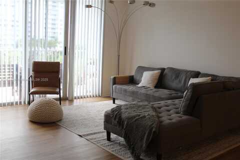 2851 NE 183rd St, Aventura, FL 33160