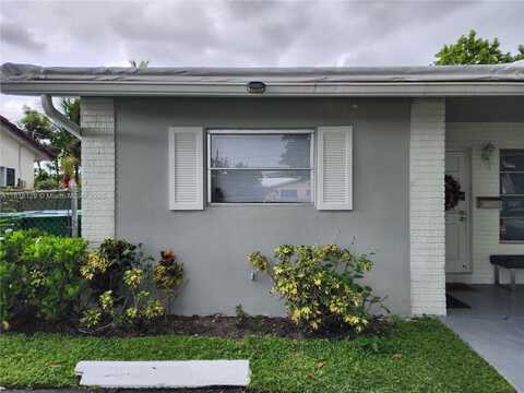 7761 NW 42nd Pl, Coral Springs, FL 33065
