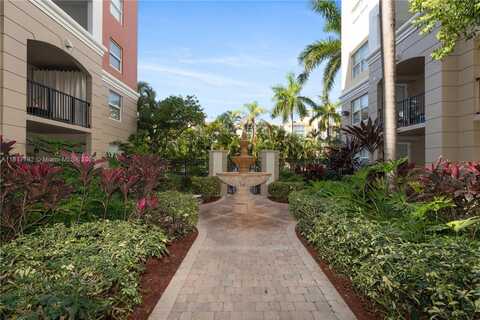 17125 N Bay Rd, Sunny Isles Beach, FL 33160