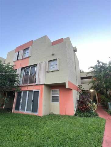 9321 SW 4th St, Miami, FL 33174