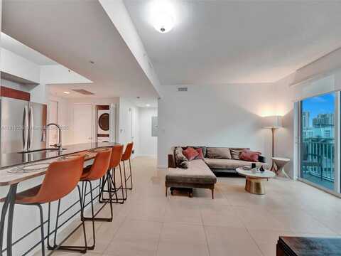 7270 SW 88th St, Miami, FL 33156