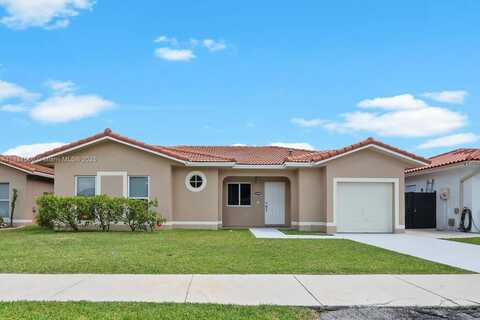 13992 SW 181st Ter, Miami, FL 33177
