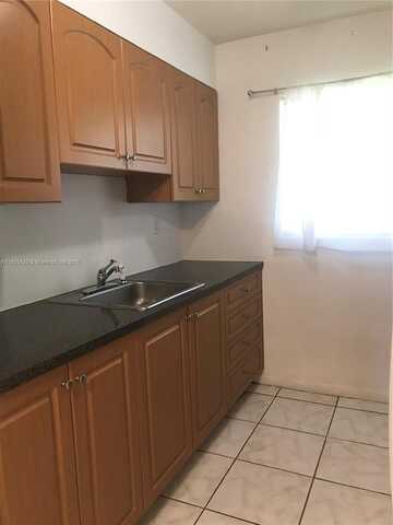 2450 NE 188 street, Miami, FL 33180