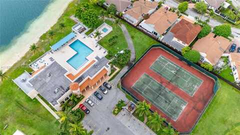 12521 NW 11th Ln, Miami, FL 33182