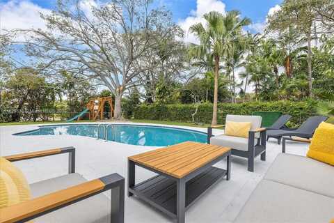 10361 SW 119th St, Miami, FL 33176