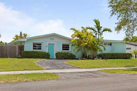 19825 SW 89th Ave, Cutler Bay, FL 33157