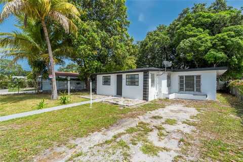 2210 NW 154th St, Miami Gardens, FL 33054
