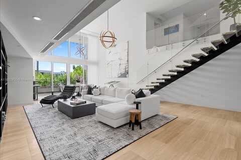 4701 N Meridian Ave, Miami Beach, FL 33140