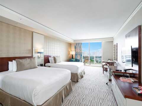 18001 Collins Ave, Sunny Isles Beach, FL 33160