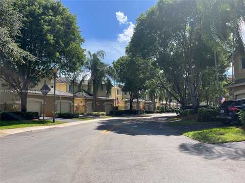 2208 Ensenada Ter, Weston, FL 33327
