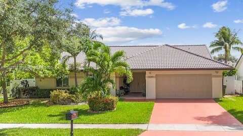 16295 NW 9th Dr, Pembroke Pines, FL 33028