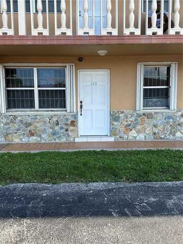 1154 W 35th St, Hialeah, FL 33012