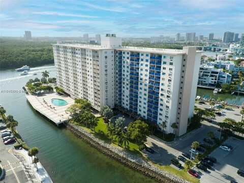 400 Kings Point Dr, Sunny Isles Beach, FL 33160