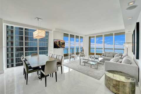 17875 Collins Ave, Sunny Isles Beach, FL 33160