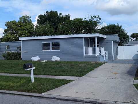 6826 Pompeii Rd, Orlando, FL 32822