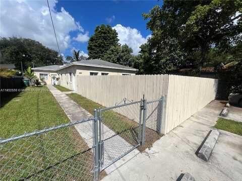 8290 NE 1st Ave, Miami, FL 33138