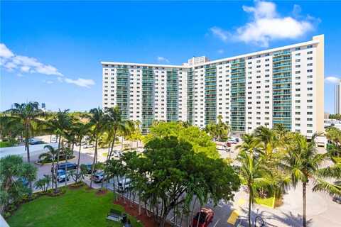 19390 Collins Ave, Sunny Isles Beach, FL 33160