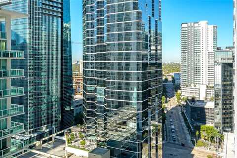 1200 Brickell Bay Dr, Miami, FL 33131