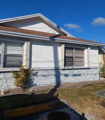 2419-2421 Johnson St, Hollywood, FL 33020