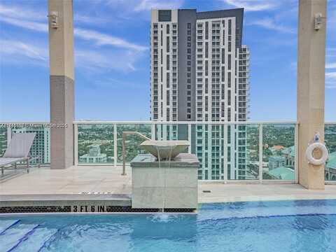 350 SE 2nd St, Fort Lauderdale, FL 33301