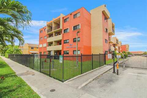 8095 NW 8th St, Miami, FL 33126