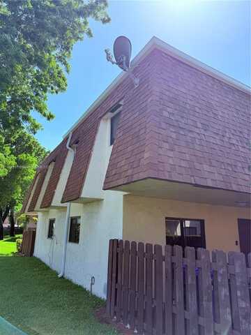 109 San Remo Blvd, North Lauderdale, FL 33068