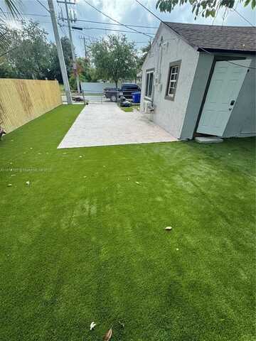 790 NW 63rd St, Miami, FL 33150