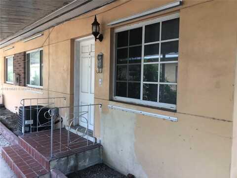 751 SW 10th St, Miami, FL 33130