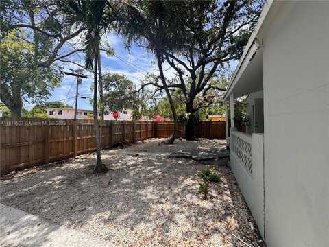 146 NW 56th St, Miami, FL 33127