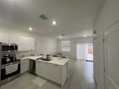 undefined, North Miami, FL 33167