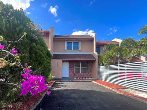 2787 NW 196th St, Miami Gardens, FL 33056