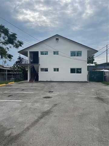 2622 NW 24th St, Miami, FL 33142