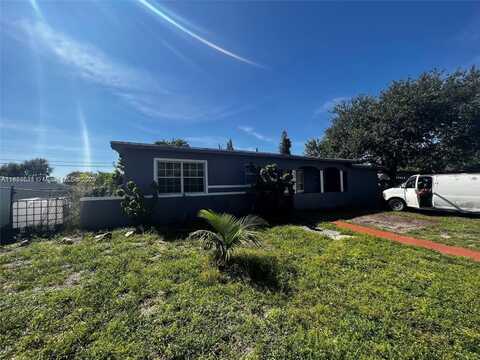 3350 SW 37th St, West Park, FL 33023