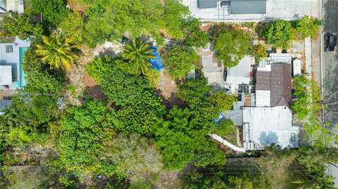 1051 NE 149th St, Miami, FL 33161