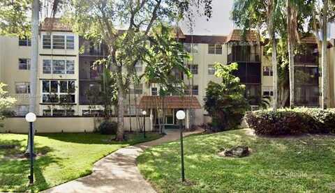 7000 NW 17th St, Plantation, FL 33313