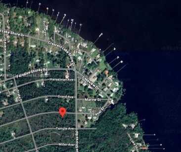 107 Colonial Av, Crescent City, FL 32112