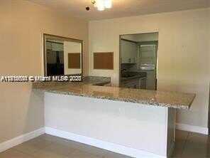 2431 SW 82nd Ave, Davie, FL 33324
