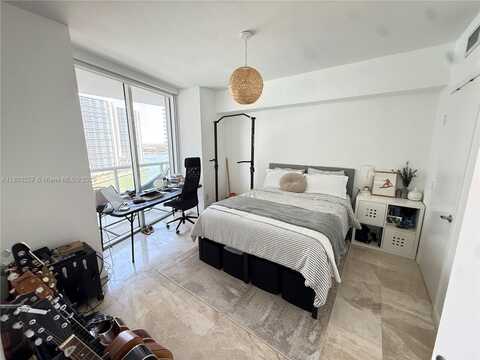 undefined, Miami, FL 33131