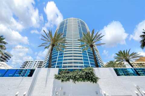 2711 S Ocean Drive, Hollywood, FL 33019