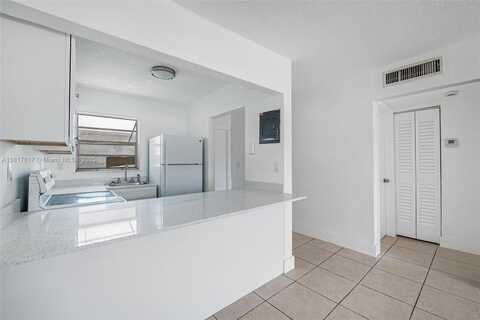 405 W 11th St, Hialeah, FL 33010