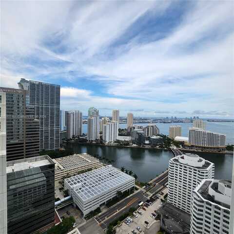 950 Brickell Bay Dr, Miami, FL 33131