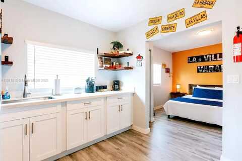 1647 NW 29th Ave, Miami, FL 33125