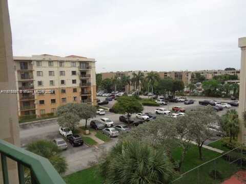 9330 Fontainebleau Blvd, Miami, FL 33172
