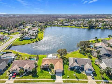 2732 Lone Feather Dr, Orlando, FL 32837