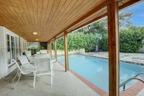 6790 SW 54th St, Miami, FL 33155
