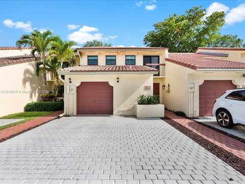 9530 Alcazar Ln, Davie, FL 33324