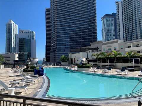 999 SW 1st Ave, Miami, FL 33130