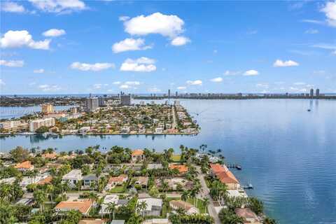 7431 Coquina Dr, North Bay Village, FL 33141
