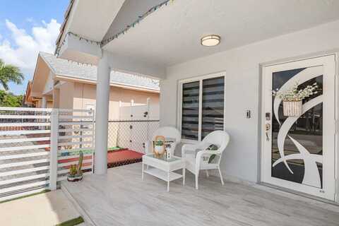 2735 W 74th St, Hialeah, FL 33016