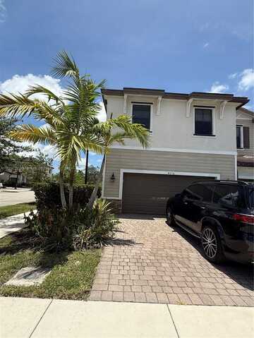 4716 Caspian Way, Davie, FL 33314